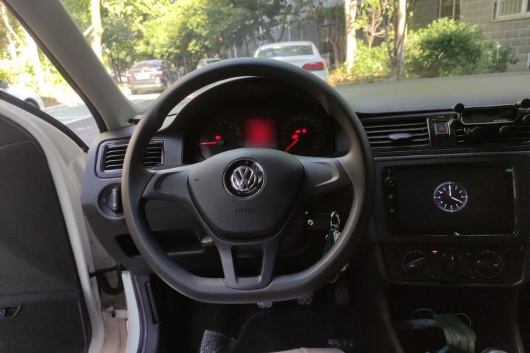 Used Volkswagen Santana 2019 1.5L Manual Fashion Edition China VI Standard Steering Wheel