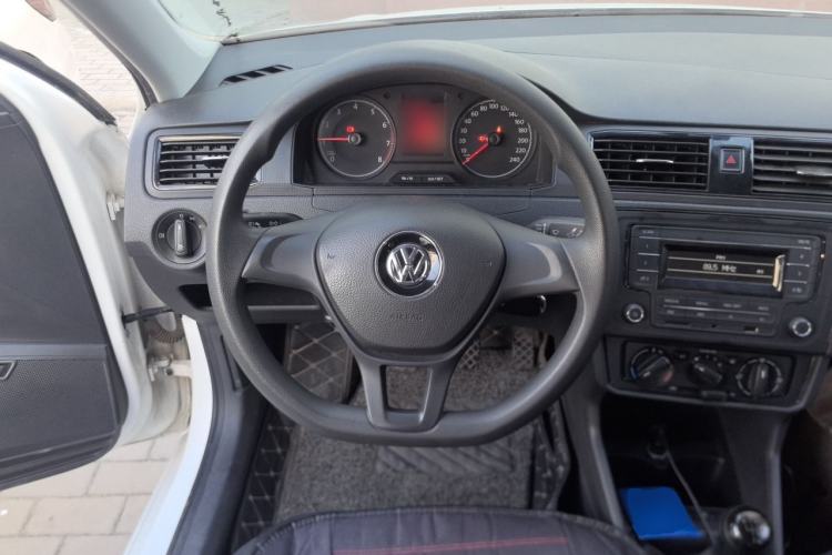 Used Volkswagen Santana 2019 1.5L Manual Fashion Edition China VI Standard Steering Wheel