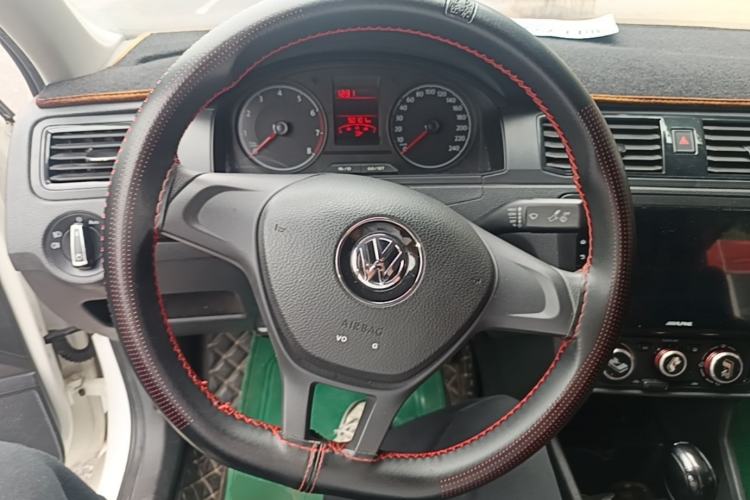 Used Volkswagen Santana 2019 1.5L Automatic Fashion Edition China VI Steering Wheel