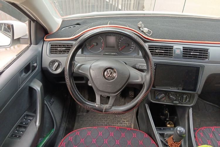 Used Volkswagen Santana 2019 1.5L Manual Fashion Edition China VI Standard Steering Wheel