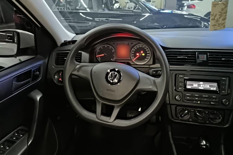 Used Volkswagen Santana 2019 1.5L Automatic Fashion Edition China VI Steering Wheel