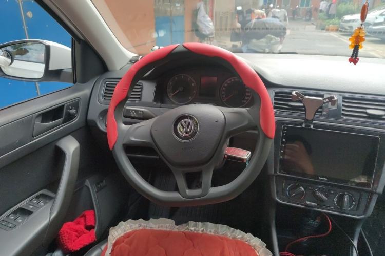 Used Volkswagen Santana 2019 1.5L Manual Fashion Edition China VI Standard Steering Wheel