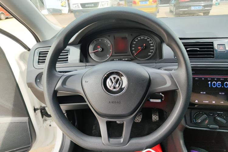 Used Volkswagen Santana 2019 1.5L Manual Fashion Edition China VI Standard Steering Wheel