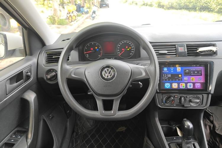 Used Volkswagen Santana 2019 1.5L Automatic Fashion Edition China VI Steering Wheel