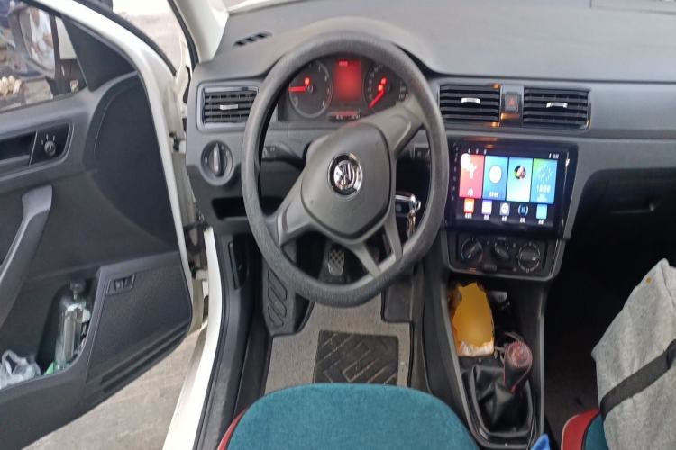Used Volkswagen Santana 2019 HaoNa 1.5L Manual Fashion Edition China VI Standard Steering Wheel