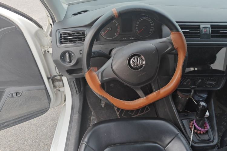 Used Volkswagen Santana 2019 1.5L Automatic Fashion Edition China VI Steering Wheel