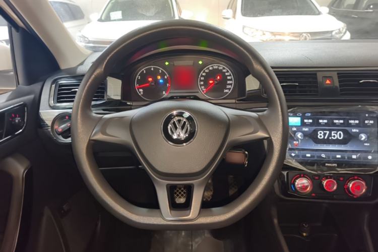 Used Volkswagen Santana 2019 1.5L Manual Fashion Edition China VI Standard Steering Wheel
