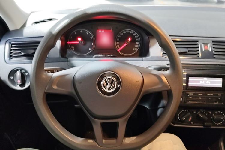 Used Volkswagen Santana 2019 1.5L Manual Fashion Edition China VI Standard Steering Wheel
