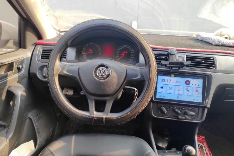 Used Volkswagen Santana 2019 1.5L Manual Fashion Edition China VI Standard Steering Wheel