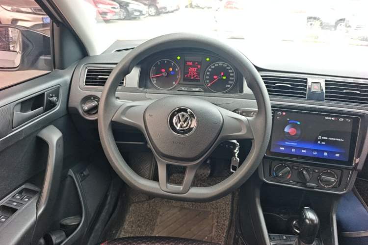 Used Volkswagen Santana 2019 1.5L Automatic Fashion Edition China VI Steering Wheel