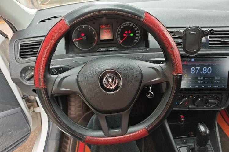 Used Volkswagen Santana 2019 1.5L Automatic Fashion Edition China VI Steering Wheel
