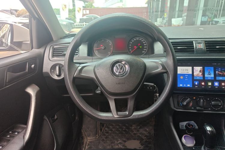 Used Volkswagen Santana 2019 1.5L Automatic Fashion Edition China VI Steering Wheel