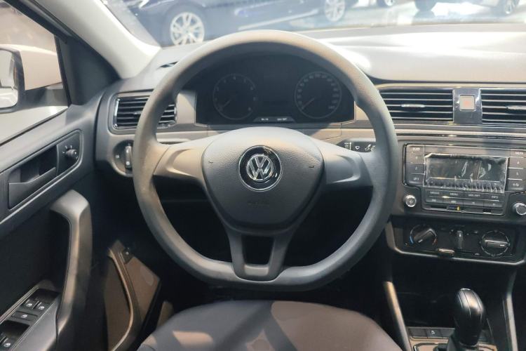 Used Volkswagen Santana 2019 1.5L Automatic Fashion Edition China VI Steering Wheel