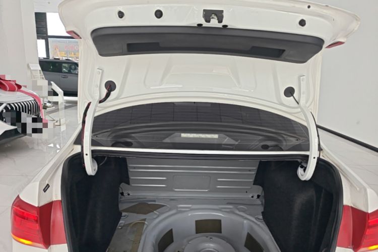 Used Volkswagen Santana 2019 1.5L Manual Fashion Edition China VI Standard Trunk