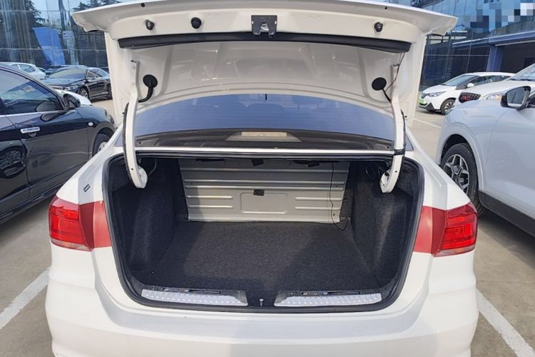 Used Volkswagen Santana 2019 1.5L Manual Fashion Edition China VI Standard Trunk