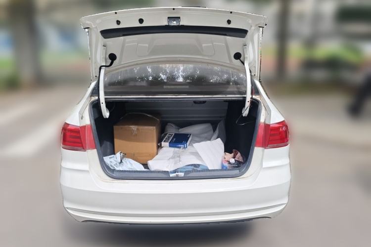 Used Volkswagen Santana 2019 1.5L Automatic Fashion Edition China VI Trunk
