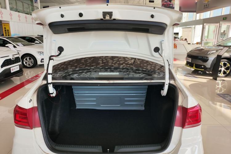 Used Volkswagen Santana 2019 1.5L Automatic Fashion Edition China VI Trunk