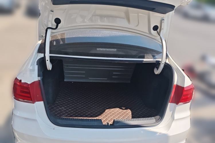 Used Volkswagen Santana 2019 1.5L Manual Fashion Edition China VI Standard Trunk
