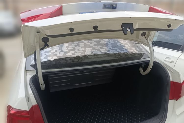 Used Volkswagen Santana 2019 1.5L Automatic Fashion Edition China VI Trunk