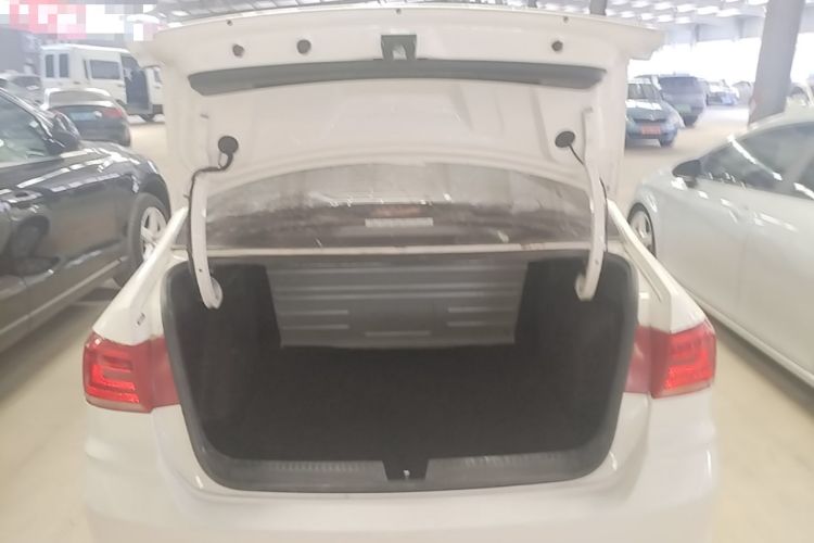 Used Volkswagen Santana 2019 1.5L Automatic Fashion Edition China VI Trunk
