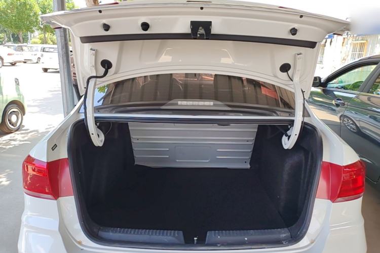 Used Volkswagen Santana 2019 1.5L Manual Fashion Edition China VI Standard Trunk