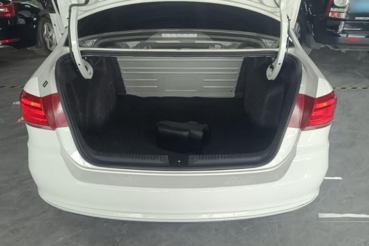 Used Volkswagen Santana 2019 1.5L Automatic Comfort Edition China VI Standard Trunk