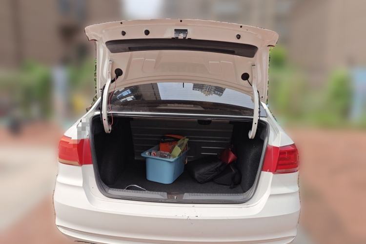 Used Volkswagen Santana 2019 1.5L Automatic Fashion Edition China VI Trunk