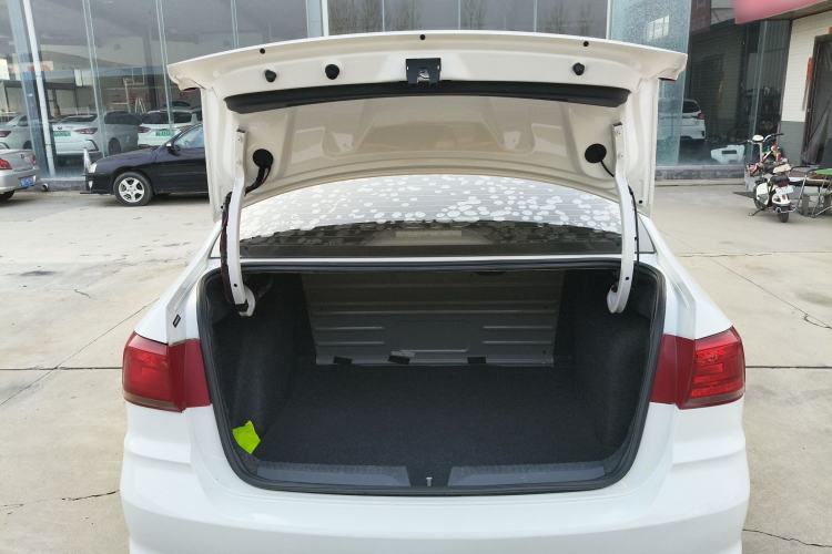 Used Volkswagen Santana 2019 1.5L Manual Fashion Edition China VI Standard Trunk
