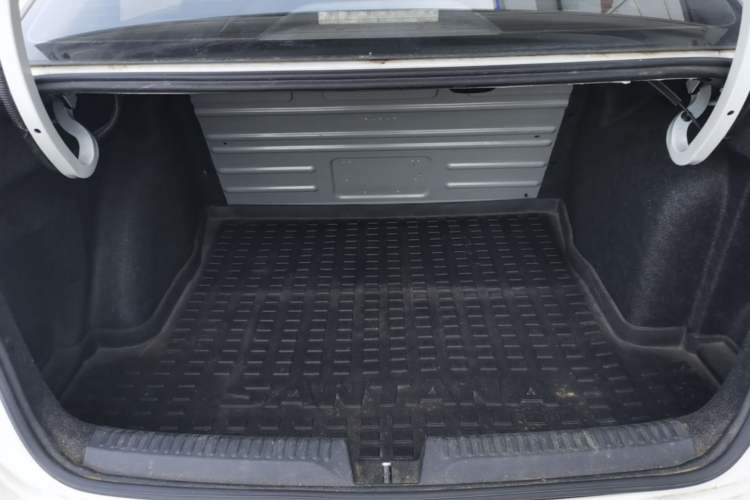 Used Volkswagen Santana 2019 1.5L Automatic Fashion Edition China VI Trunk