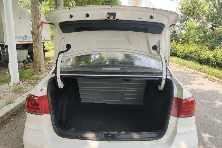 Used Volkswagen Santana 2019 1.5L Automatic Fashion Edition China VI Trunk