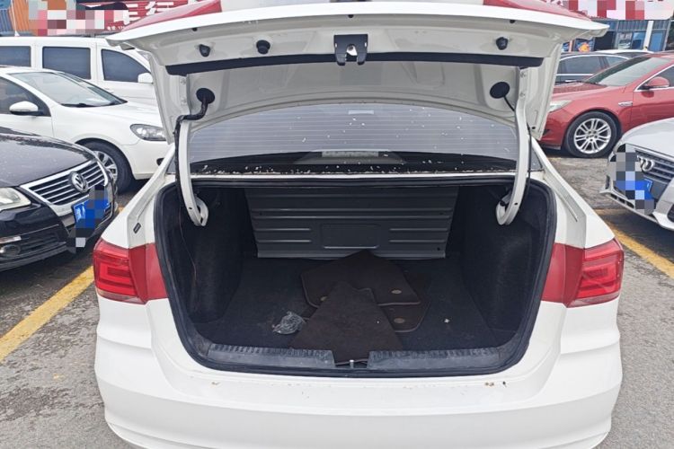 Used Volkswagen Santana 2019 1.5L Automatic Fashion Edition China VI Trunk