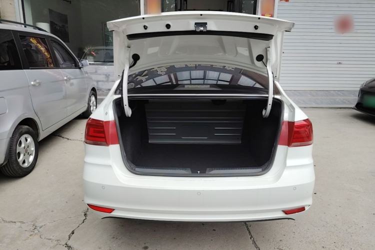Used Volkswagen Santana 2019 1.5L Automatic Comfort Edition China VI Standard Trunk