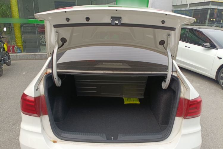 Used Volkswagen Santana 2019 1.5L Manual Fashion Edition China VI Standard Trunk
