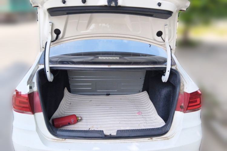 Used Volkswagen Santana 2019 1.5L Automatic Fashion Edition China VI Trunk
