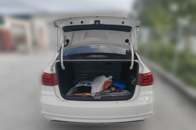 Used Volkswagen Santana 2019 1.5L Manual Fashion Edition China VI Standard Trunk