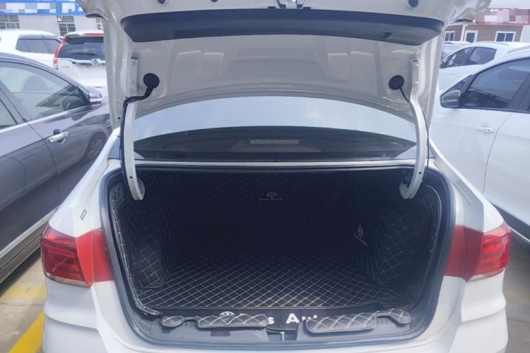 Used Volkswagen Santana 2019 1.5L Automatic Fashion Edition China VI Trunk