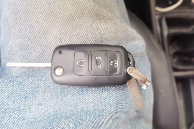 Used Volkswagen Santana 2019 1.5L Manual Fashion Edition China VI Standard Vehicle Key