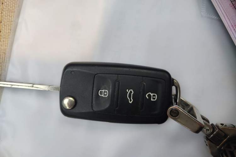 Used Volkswagen Santana 2019 1.5L Manual Fashion Edition China VI Standard Vehicle Key