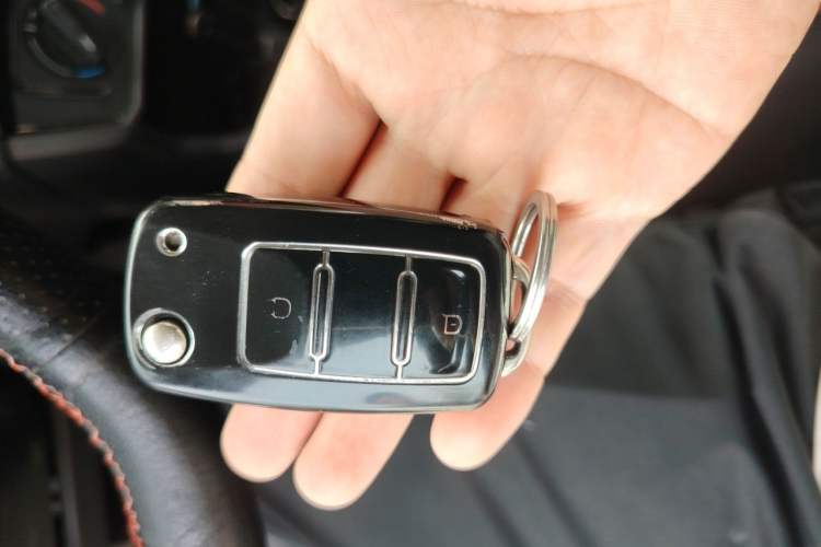 Used Volkswagen Santana 2019 1.5L Automatic Fashion Edition China VI Vehicle Key