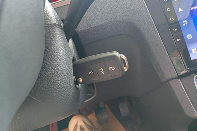 Used Volkswagen Santana 2019 1.5L Manual Comfort Edition China VI Standard Vehicle Key