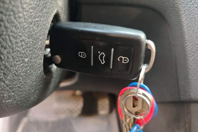 Used Volkswagen Santana 2019 1.5L Automatic Fashion Edition China VI Vehicle Key