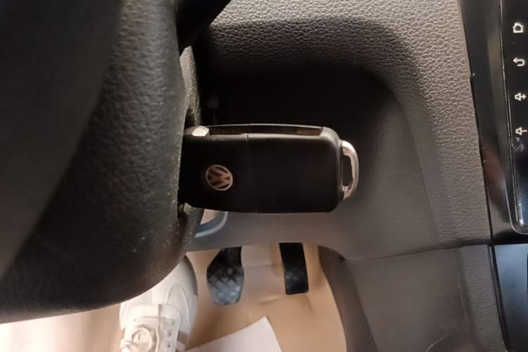 Used Volkswagen Santana 2019 1.5L Manual Fashion Edition China VI Standard Vehicle Key