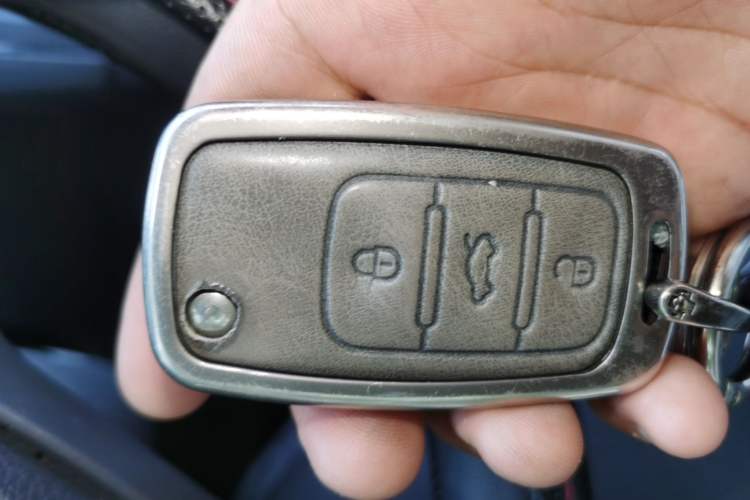 Used Volkswagen Santana 2019 1.5L Automatic Fashion Edition China VI Vehicle Key