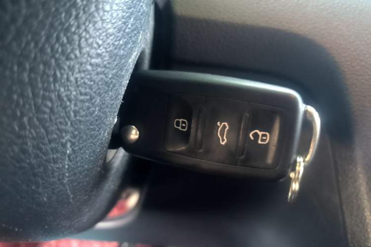Used Volkswagen Santana 2019 1.5L Automatic Fashion Edition China VI Vehicle Key