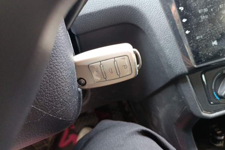Used Volkswagen Santana 2019 1.5L Automatic Fashion Edition China VI Vehicle Key