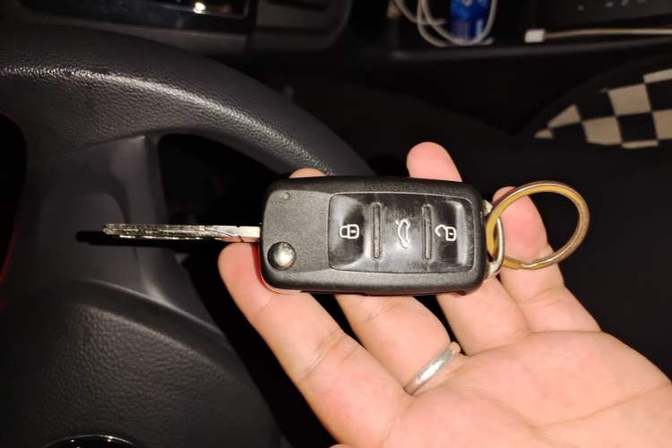 Used Volkswagen Santana 2019 1.5L Automatic Fashion Edition China VI Vehicle Key