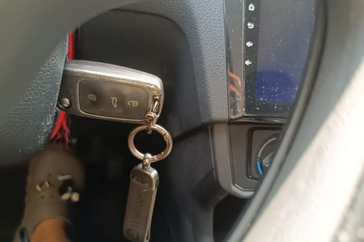 Used Volkswagen Santana 2019 1.5L Automatic Fashion Edition China VI Vehicle Key