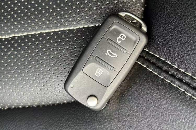 Used Volkswagen Santana 2019 Haona 1.5L Automatic Fashion Edition China VI Standard Vehicle Key