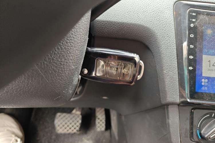 Used Volkswagen Santana 2019 1.5L Automatic Fashion Edition China VI Vehicle Key