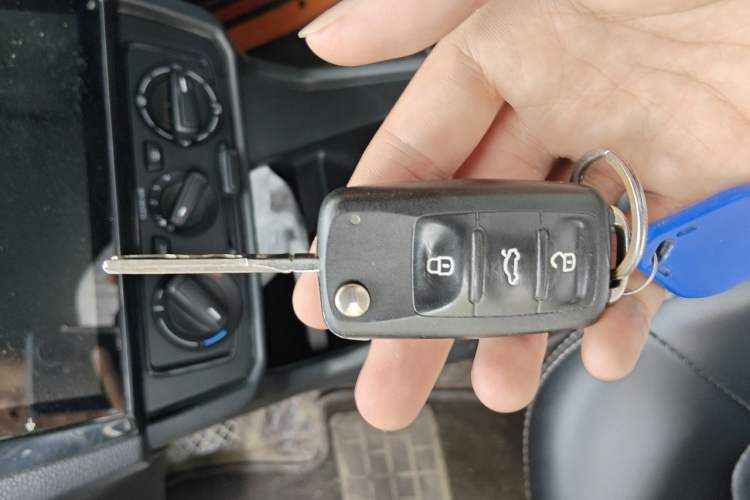 Used Volkswagen Santana 2019 1.5L Manual Fashion Edition China VI Standard Vehicle Key